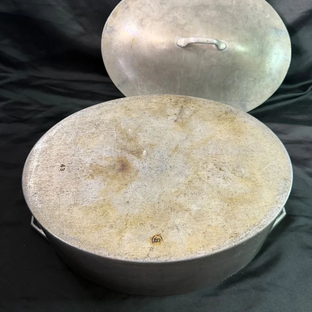 Vintage Art Cast Heavyware Oval Dutch Oven Roaster Aluminum 43 with Lid